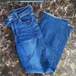 Women’s American Eagle jeans size 8 short